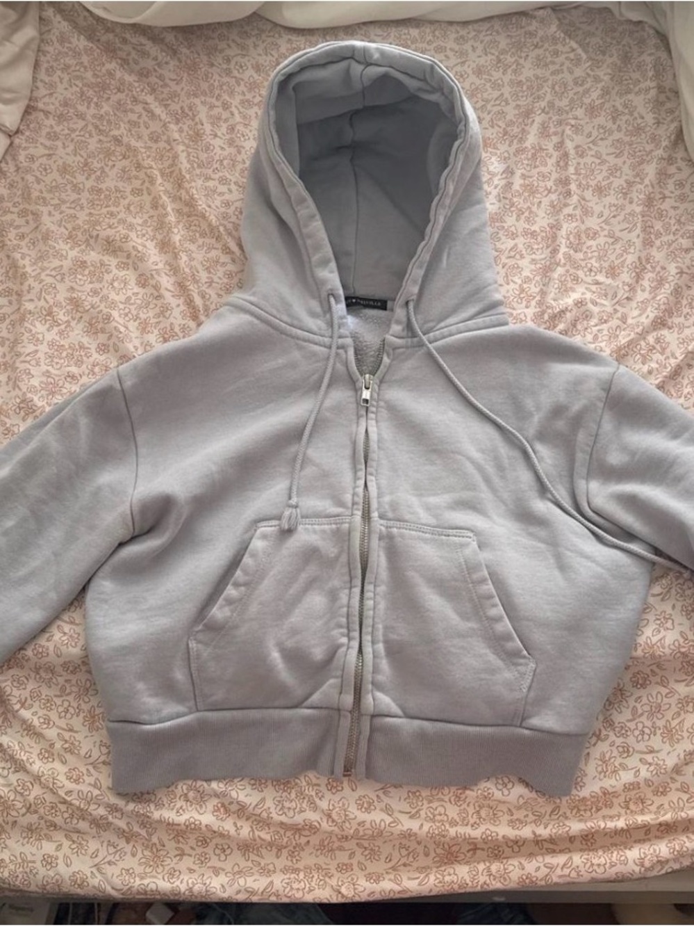 Brandy Melville cropped zip up light blue